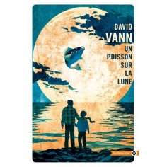 UN POISSON SUR LA LUNE